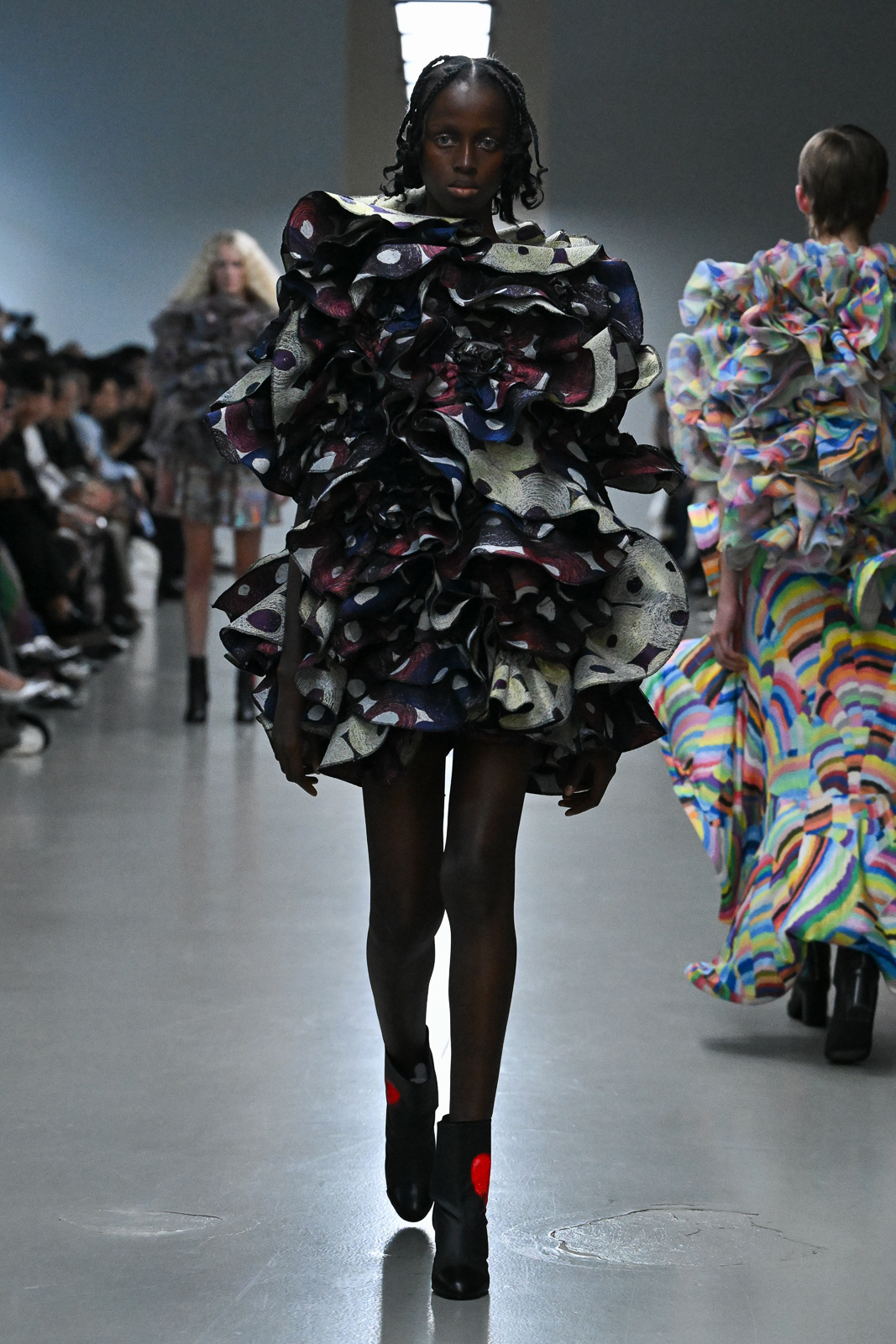 ANREALAGE（アンリアレイジ） × HERALBONY（ヘラルボニー）｜ANREALAGE